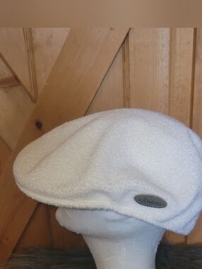 Kangol Bermuda 504 Cap - White Textured Terry - Size Large